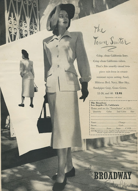 Dividing Vintage Moments : Glamour Magazine 1947