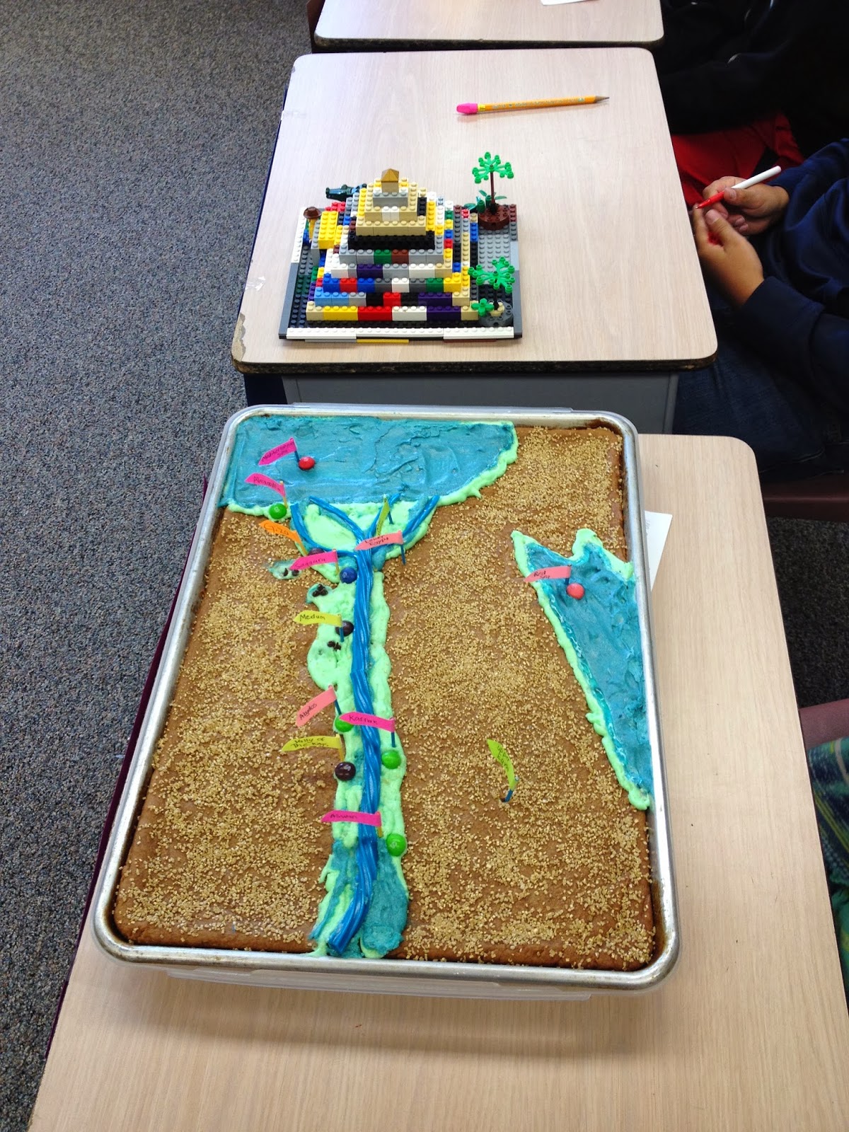 Mrs. Derbidge's 6th Grade: Awesome Egypt Projects!!!