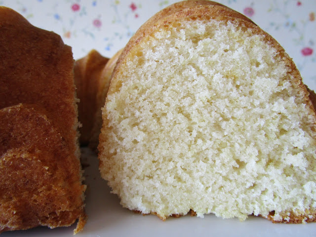 Bundt cake de nata montada (crema de leche) (Siempredulces)