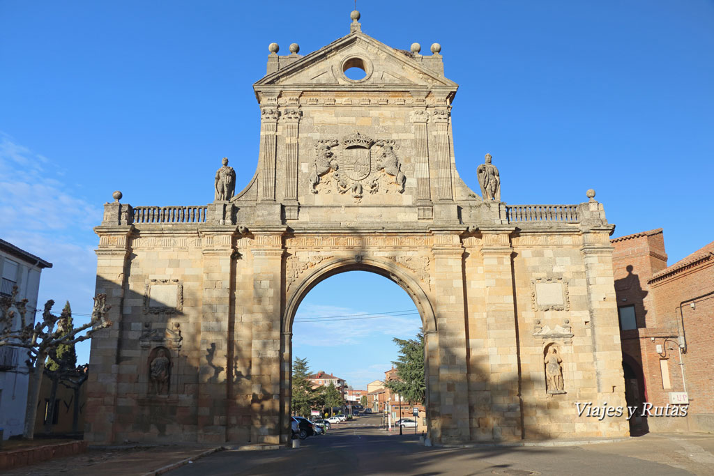 Puerta de San Benito, Monasterio de San Benito, Sahagún de Campos, León