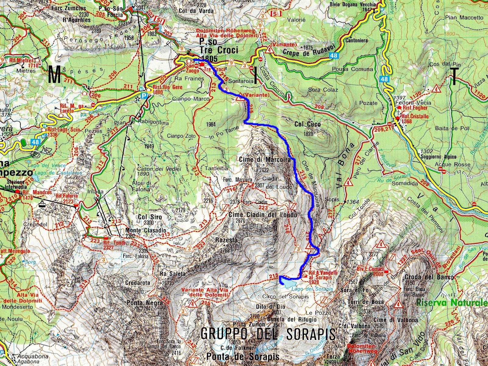 Passeggiata dal Passo Tre Croci al lago Sorapiss - Montagna di Viaggi