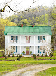farmhouse modern exterior country characteristics living farm anderson utilitarian