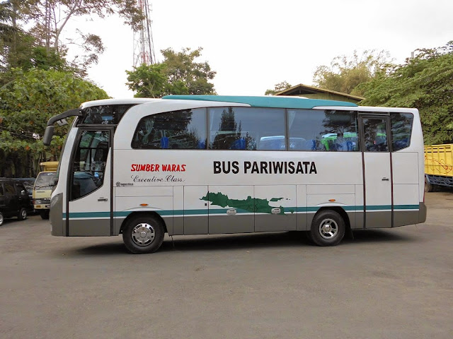 Karoseri Agustus: Medium Bus KING COBRA MB Produk terbaru 2014 Karoseri ...