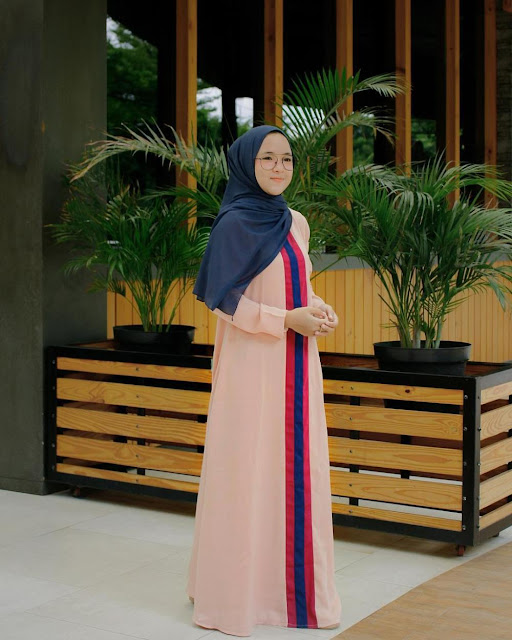 INILAH PROFIL NISSA SABYAN PENYANYI GAMBUS CANTIK YANG POPULER SETELAH