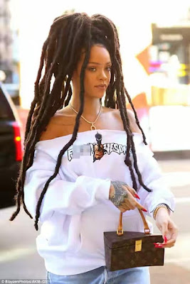 00 Rihanna and her dreadlocks step out in New York (photos)