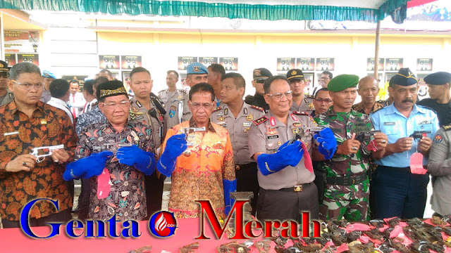 Kunjungi Mesuji, Kapolda Lampung Musnahkan 70 Senpira 