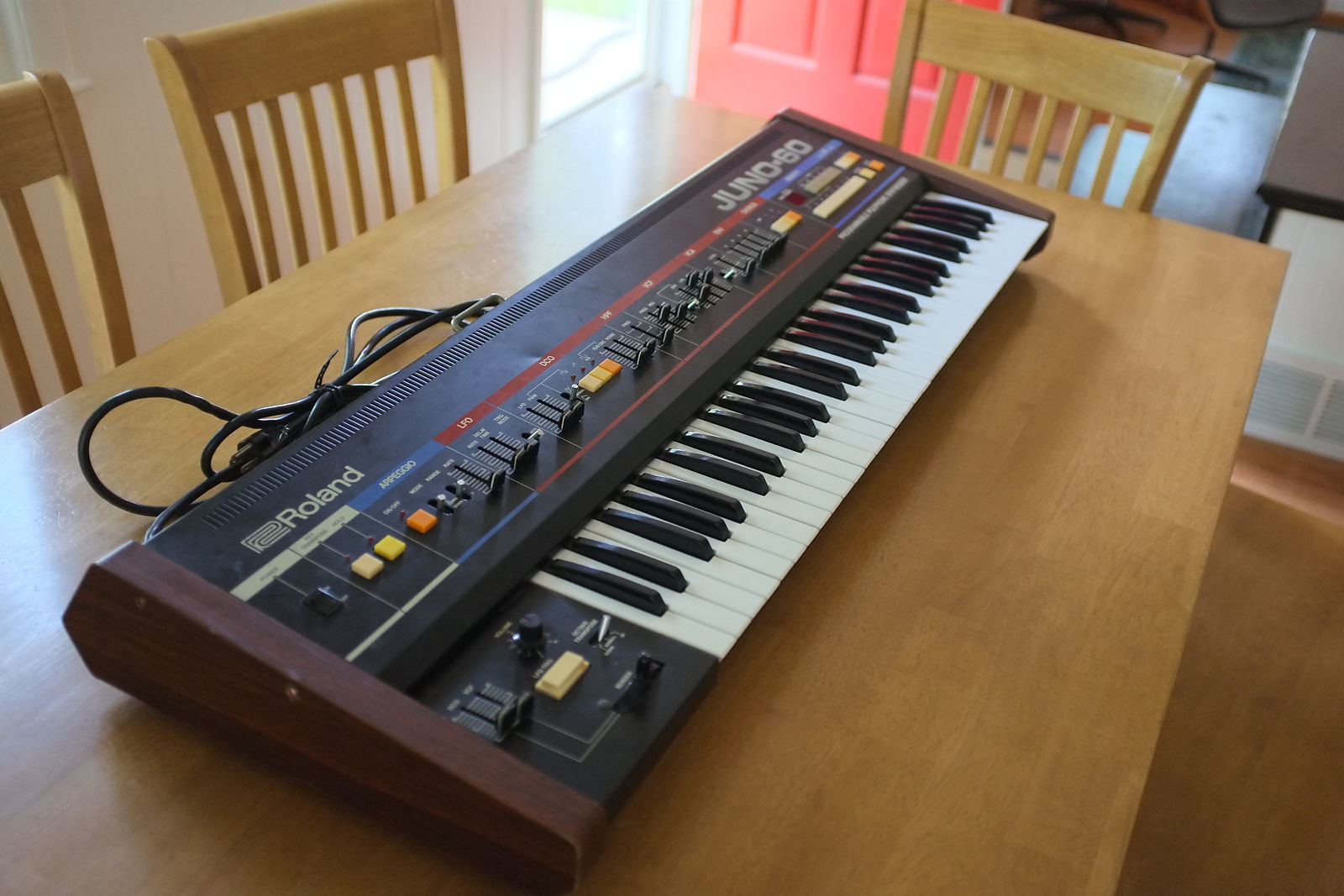MATRIXSYNTH: Roland Juno-60 Keyboard Synthesizer