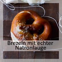 http://christinamachtwas.blogspot.de/2017/03/echte-brezeln-ja-mit-natronlauge.html