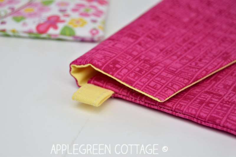 Pouch Pattern Mia Snap Pouch! AppleGreen Cottage