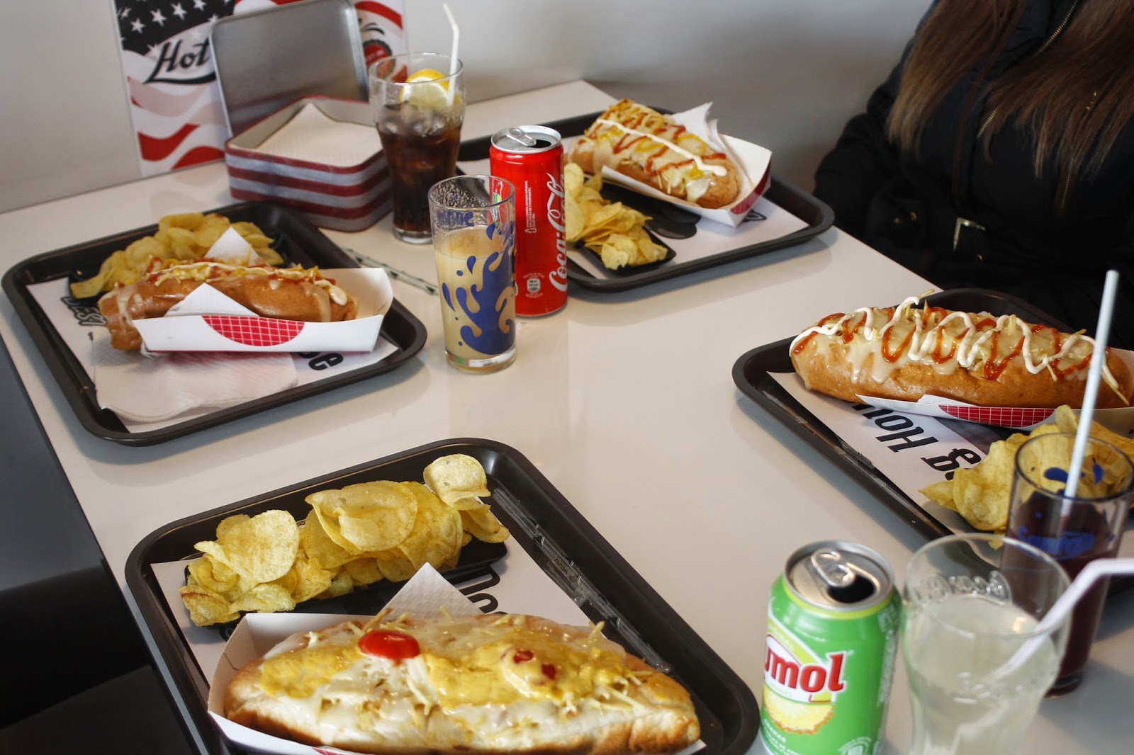 Comer y Beber Hot Dog House