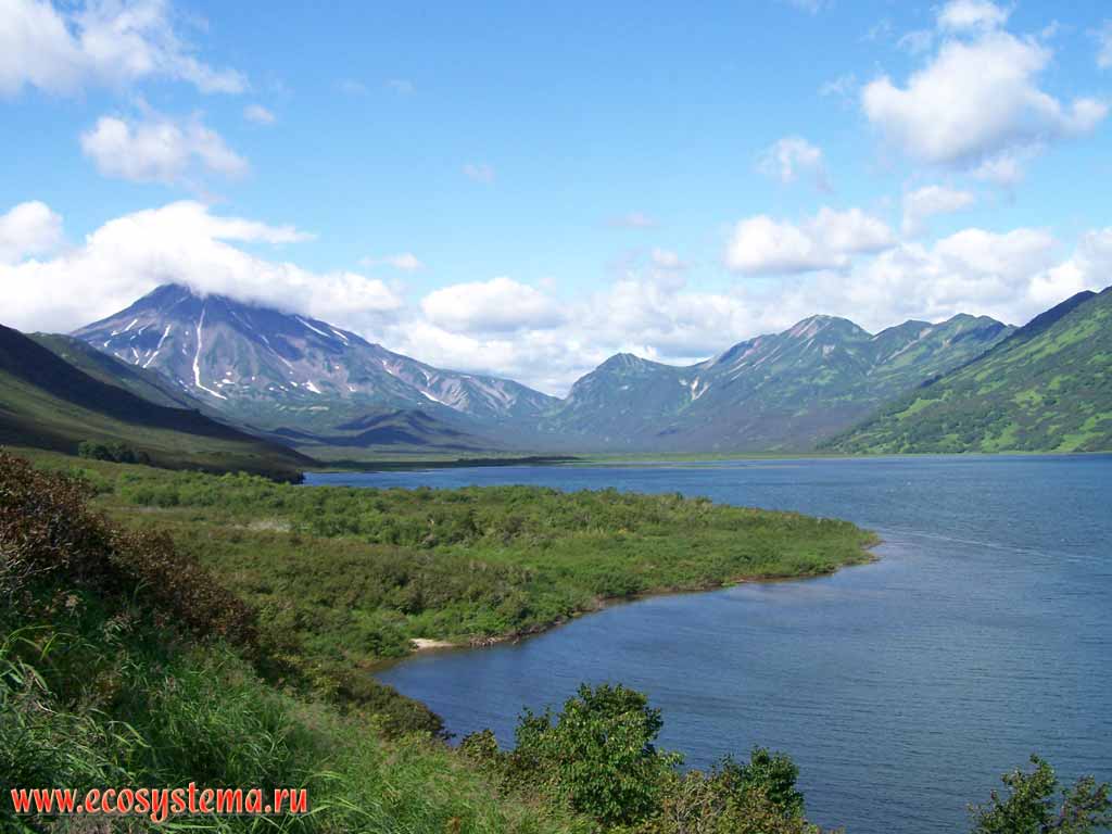 Озеро на востоке россии