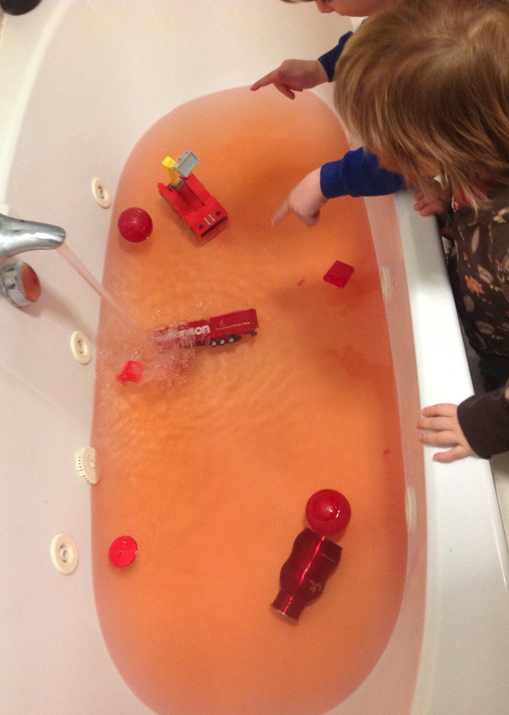 Jovial Spondoodles Rainbow Bath Week Day 1 RED!