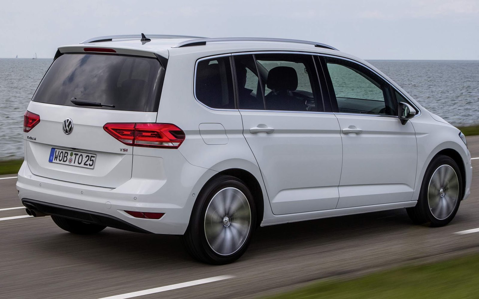 Volkswagen Touran é líder de vendas entre MPV na Europa