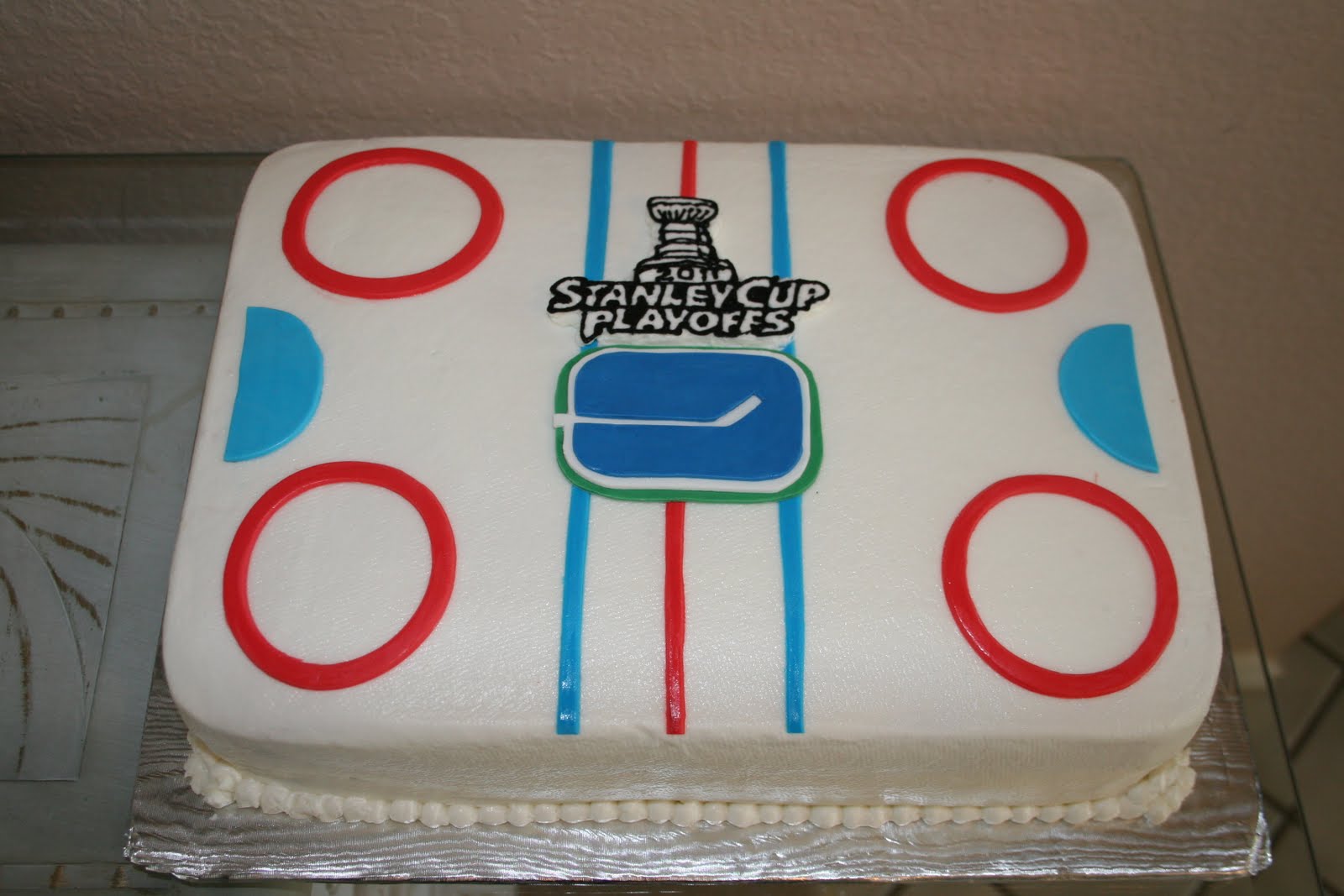 Rachel's Creative Cakes Hockey Rink Cake
