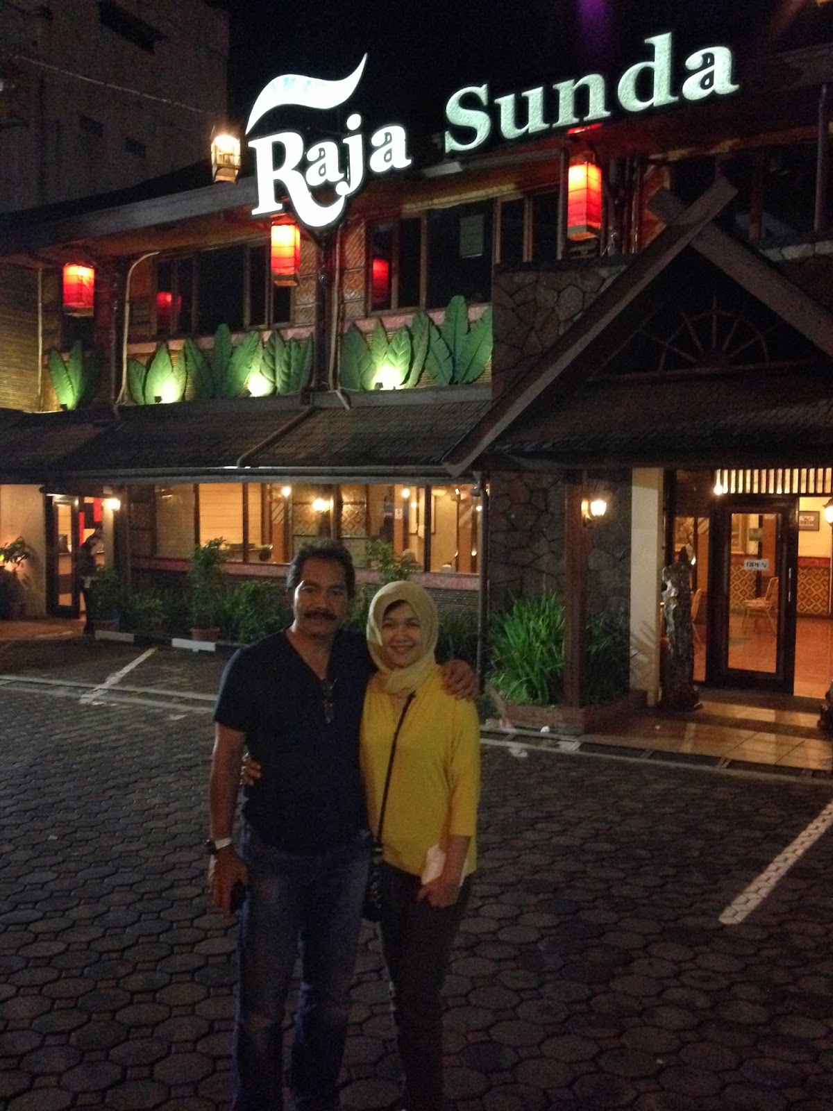 aswanacliche Bandung Sundanese Food "Raja Sunda"