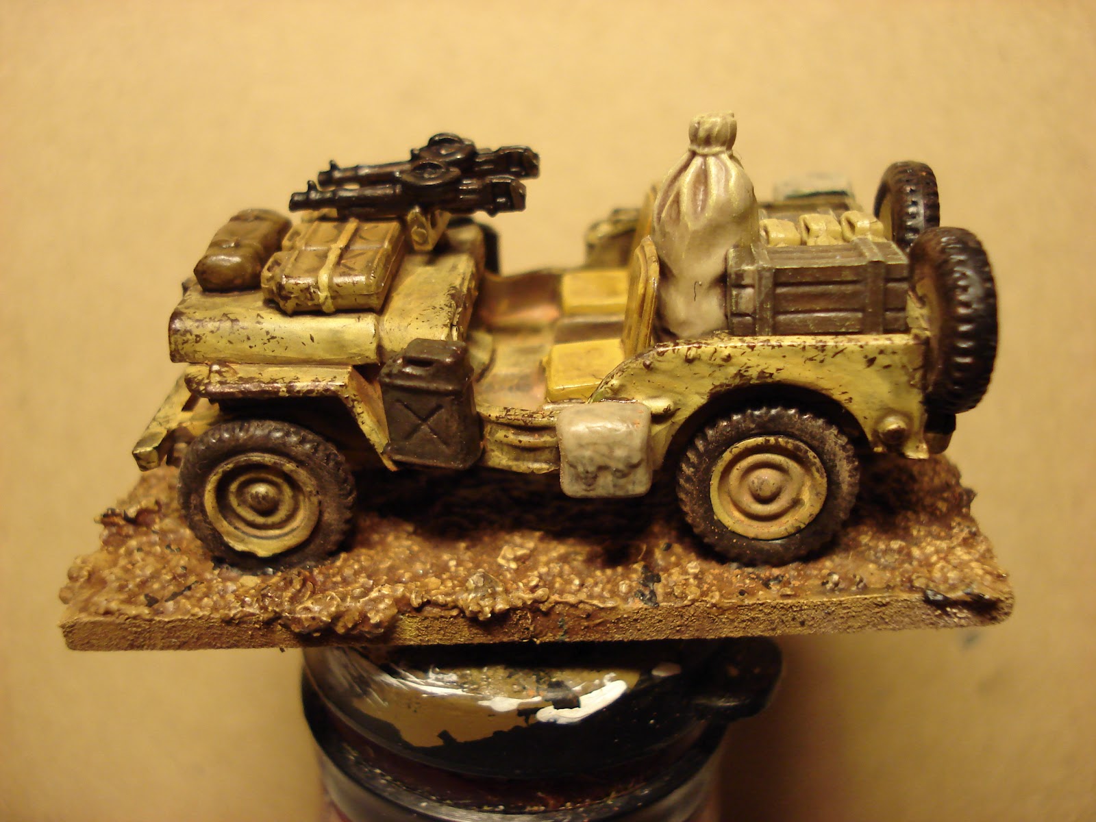 Learning by doing Revell LRDG Jeep