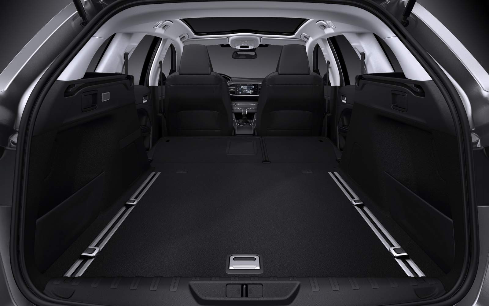 Elegantes Peugeot 308 Kofferraum Bild