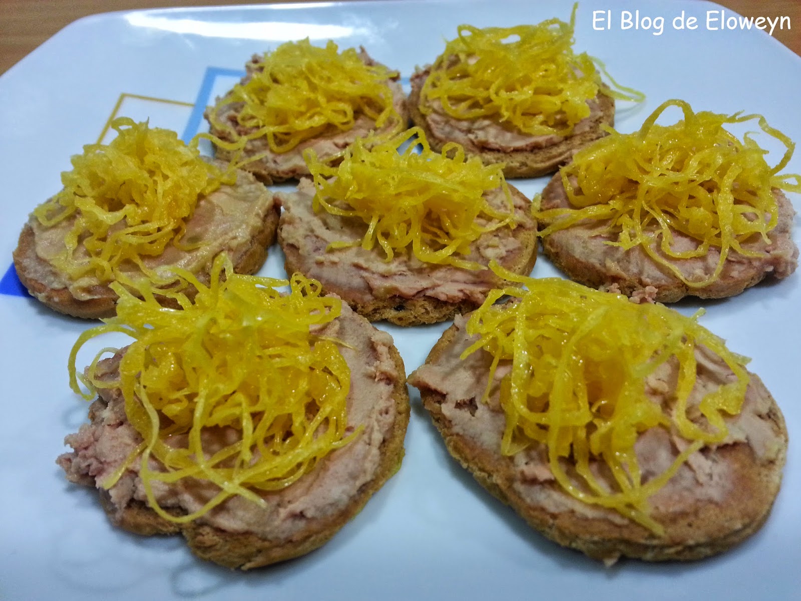 Canapés de foie y huevo hilado | El Blog de Eloweyn