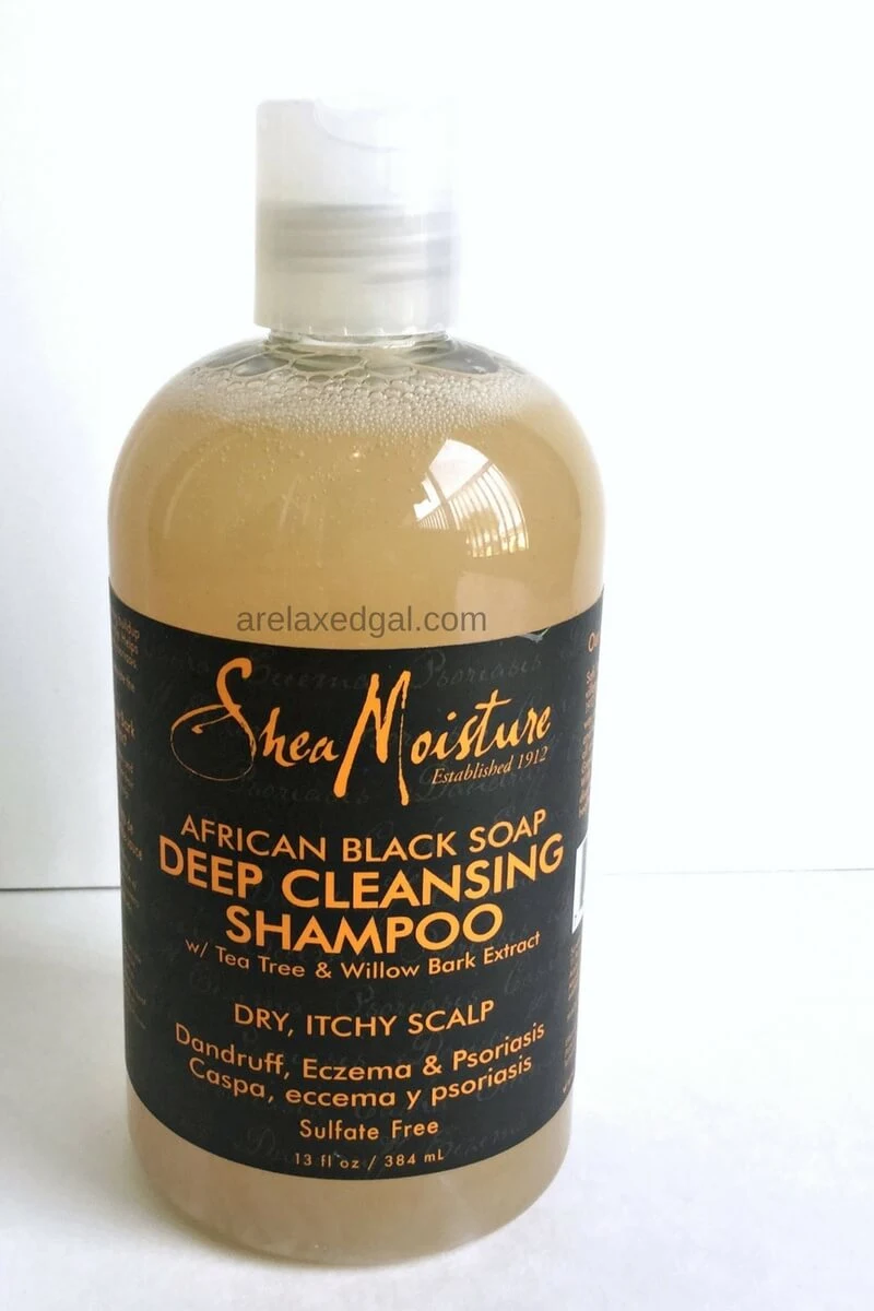 A review of the SheaMoisture African Black Soap Cleansing Shampoo. | arelaxedgal.com