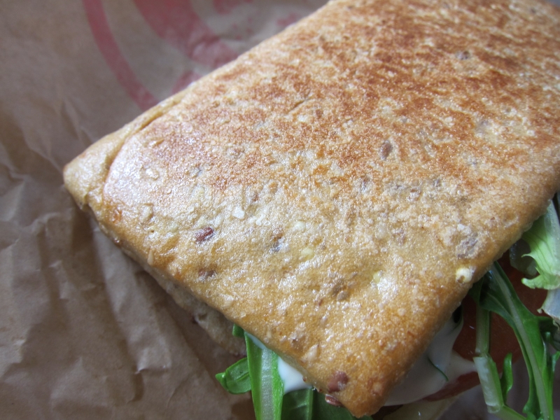 Review Wendy's Asiago Ranch Flatbread Sandwich
