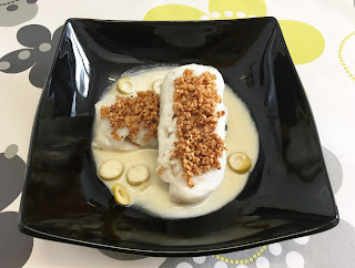 Hake with ajoblanco and crunchy cashews