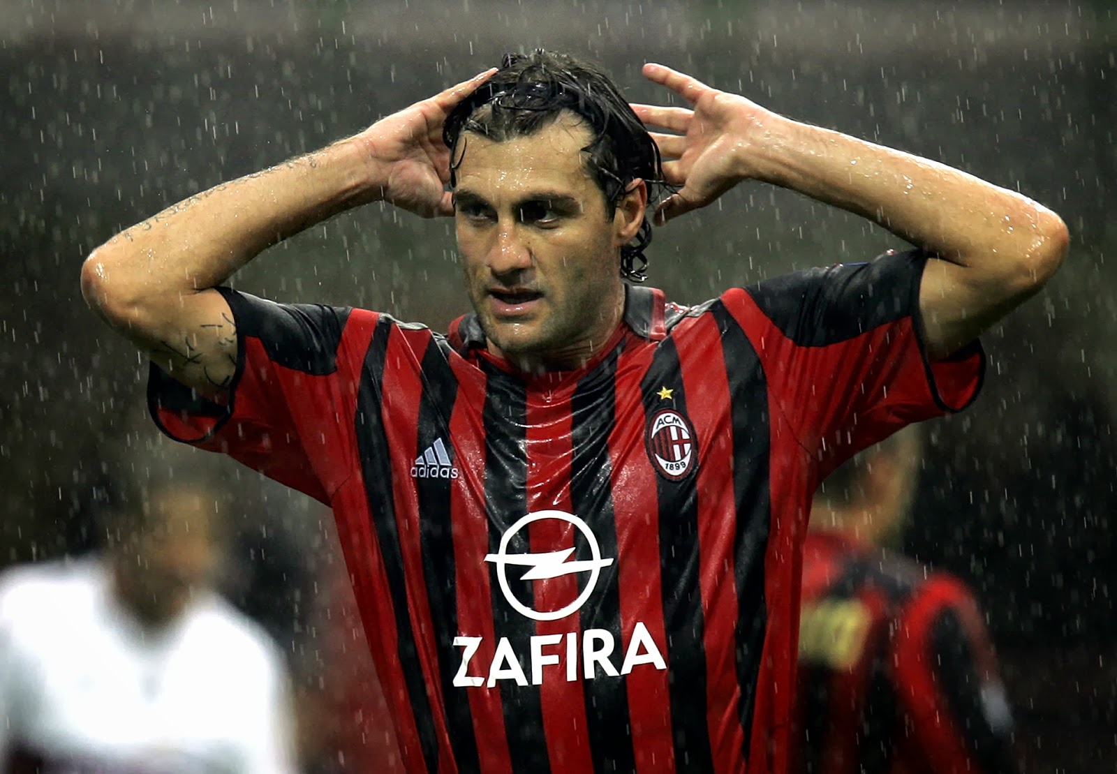 CHRISTIAN VIERI, DE LA BONANZA A LA BANCARROTA BEN Blog