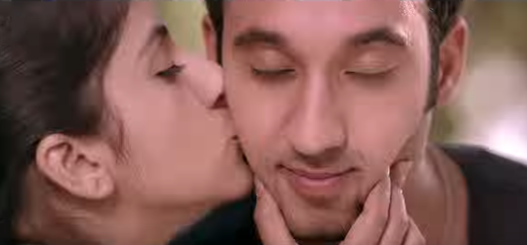 Luv Shuv Pyar Vyar Movie 2017 300mb and 700MB with MP4 & MKV