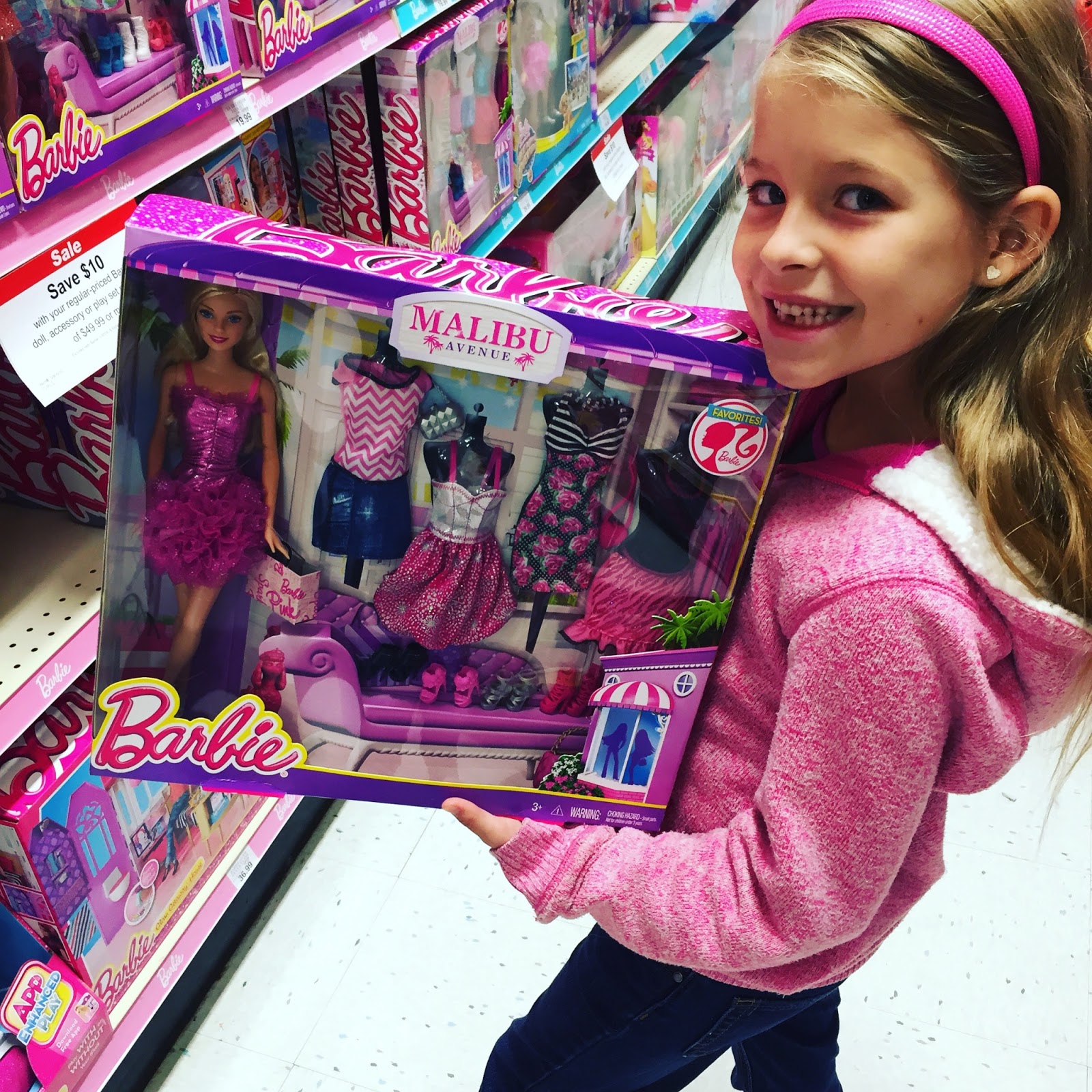 Airing My Laundry, One Post At A Time... A Holiday Guide For An Eight