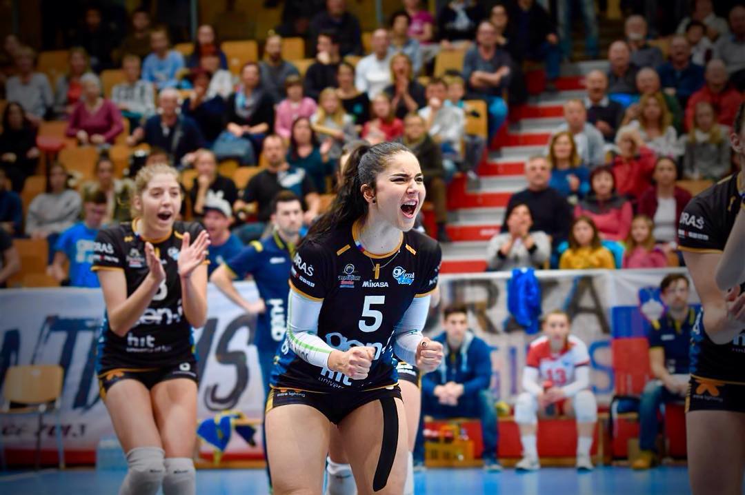 Biodata Lengkap Klara Peric Pemain Bola Voli Cantik