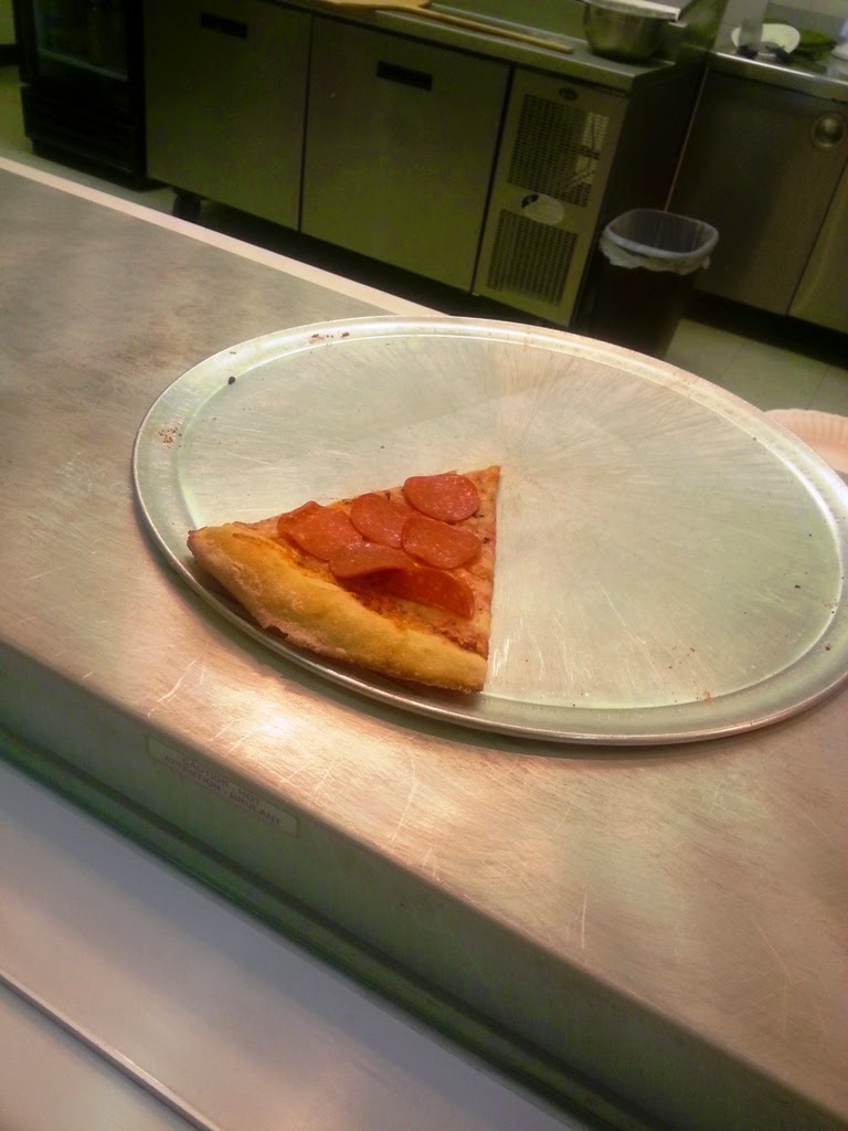 Laughlin Buzz Best Pizza Slice in Laughlin