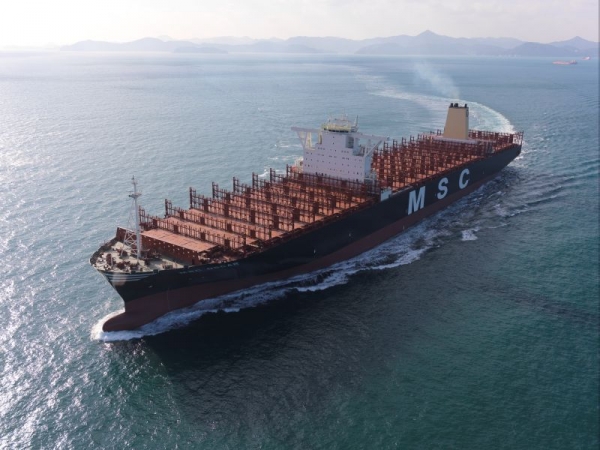 Infographic: The First Vessel Vs MSC Oscar