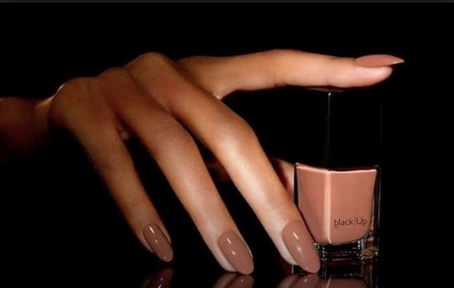 6. "Dark Skin Nail Colors That Will Make You Stand Out" - wide 6
