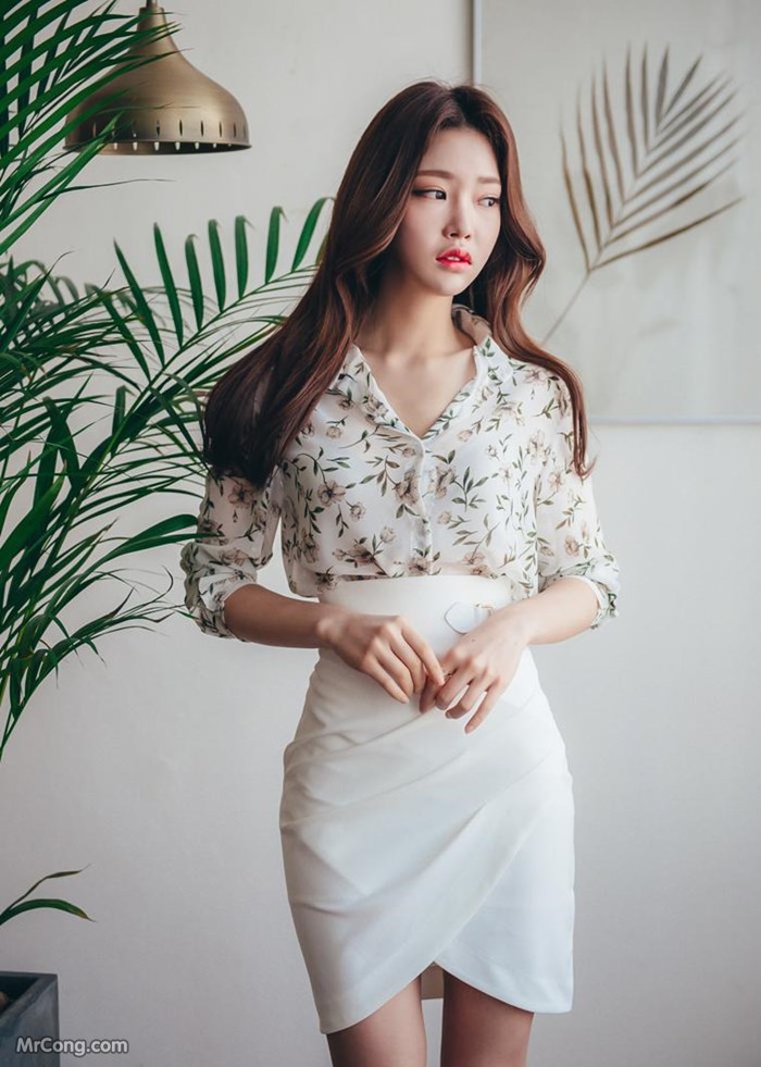 Beautiful Park Jung Yoon in a fashion photo shoot in March 2017 (775 photos) photo 19-0