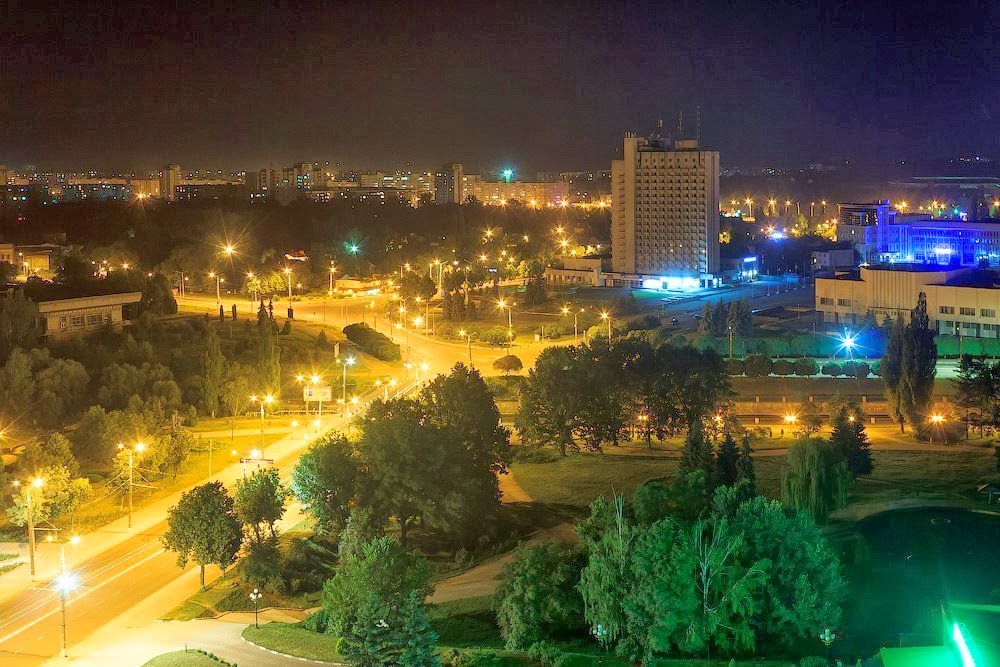 Время в сумах. Сумы город на Украине. Сумы ночью. Суммы город. Сумы население.
