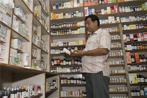 खांसी-सीरप समेत 344 दवाओं पर प्रतिबंध