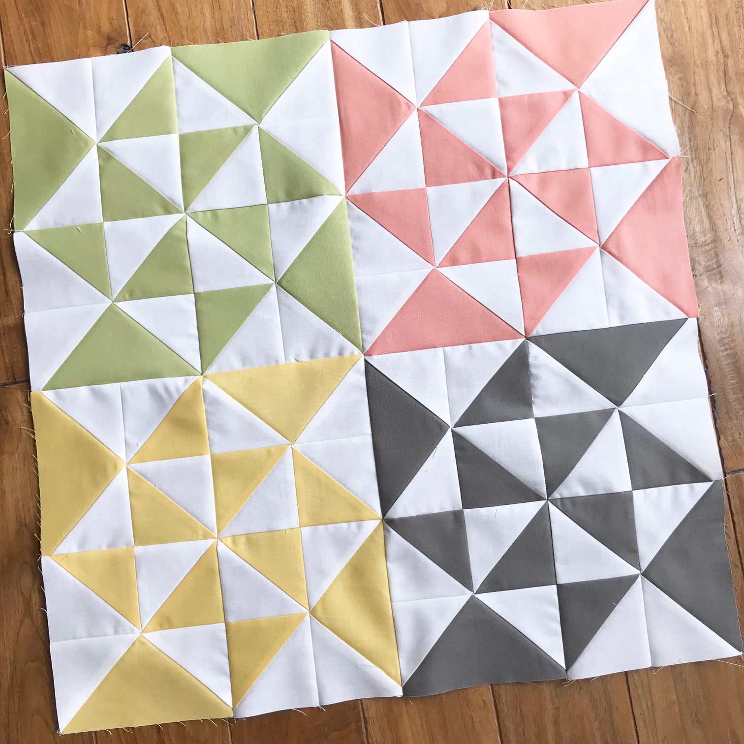 Kairle Oaks Virgin River Quilt Co. Clementine Quilt Along Peaches