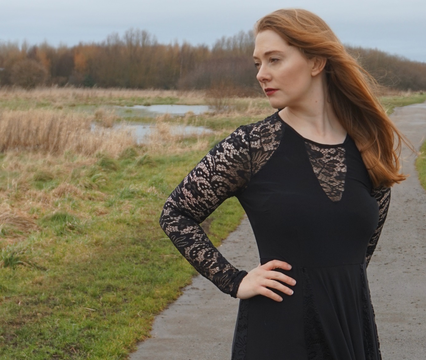 simply be black lace dress