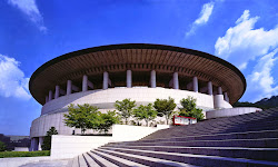SEOUL ARTS CENTER     藝術의 殿堂