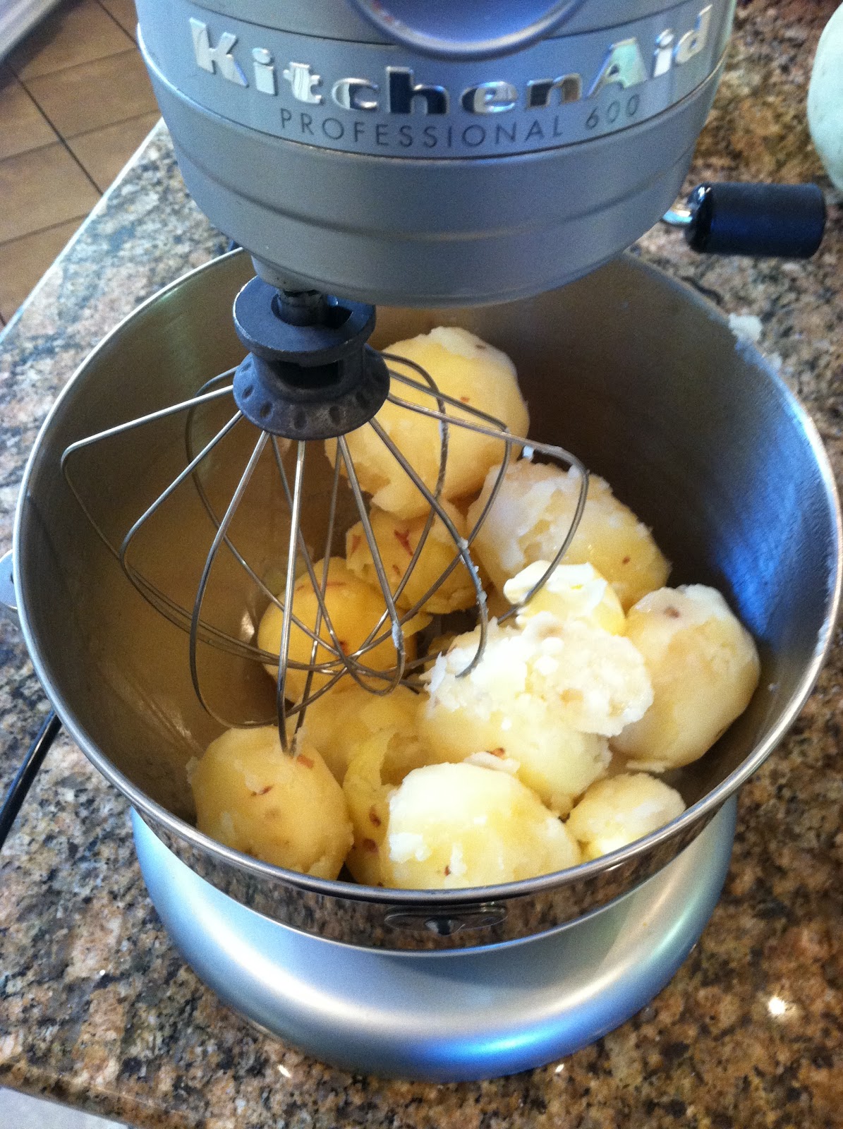 Little Magnolia Kitchen CREAMY SOUTHERN MASHED POTATOES