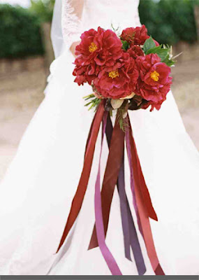 Red wedding flowers