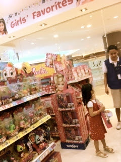 toys r us robinsons magnolia