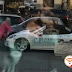 [Κόσμος]Απατημένη  διέλυσε την αστραφτερή Porsche του συντρόφου της