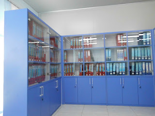 Filing Cabinet System Moveable - Lemari Dokumen Kantor Dengan Roda Bisa Digeser Pintu Kaca Filing Cabinet System Moveable - Lemari Dokumen Kantor Dengan Roda Bisa Digeser Pintu Kaca