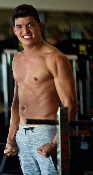 Alexis_Superfan's Shirtless Male Celebs: Social Media Sunday - Alex Wassabi