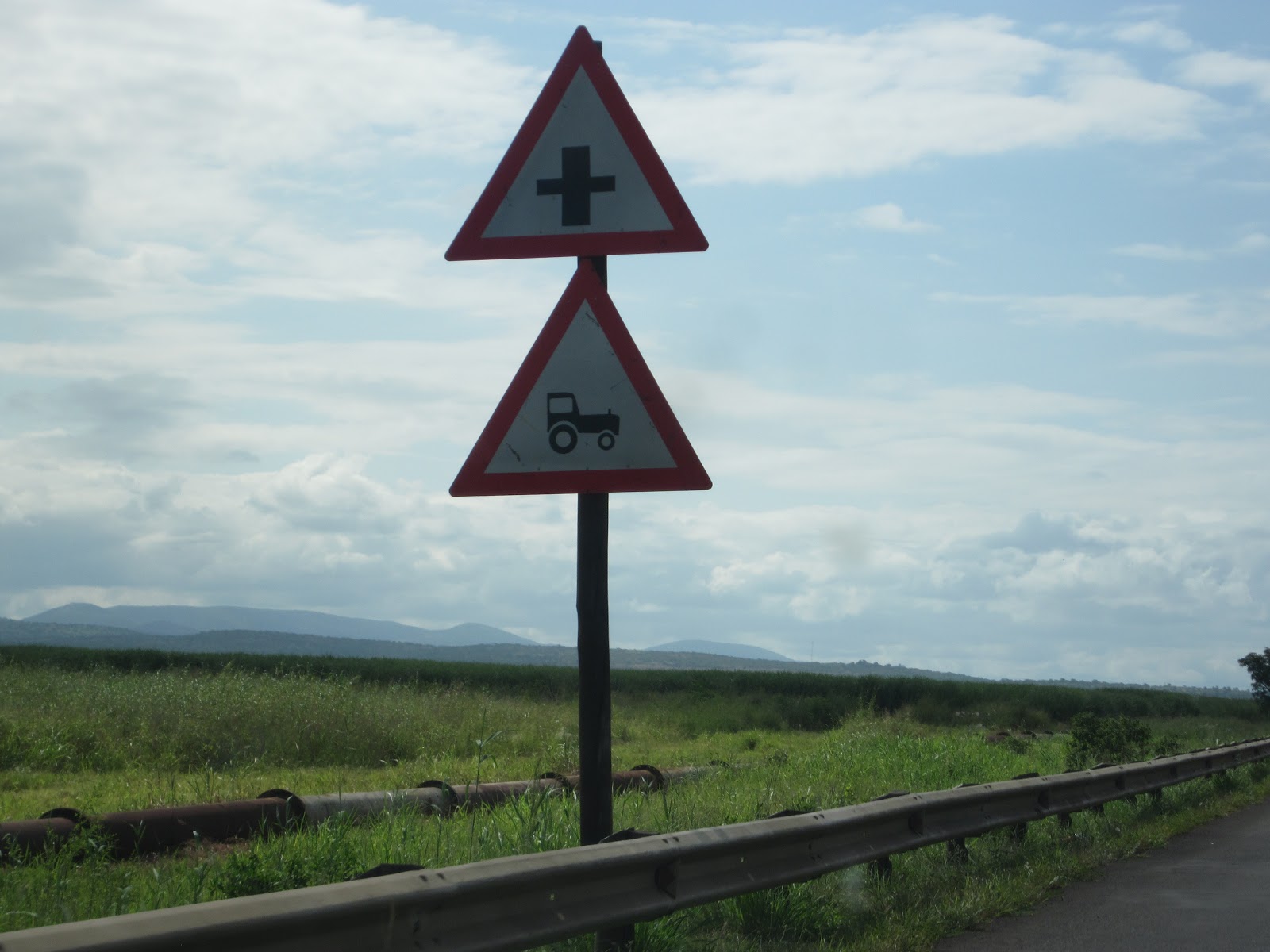 BAT in Swaziland: Signs of South Africa highways