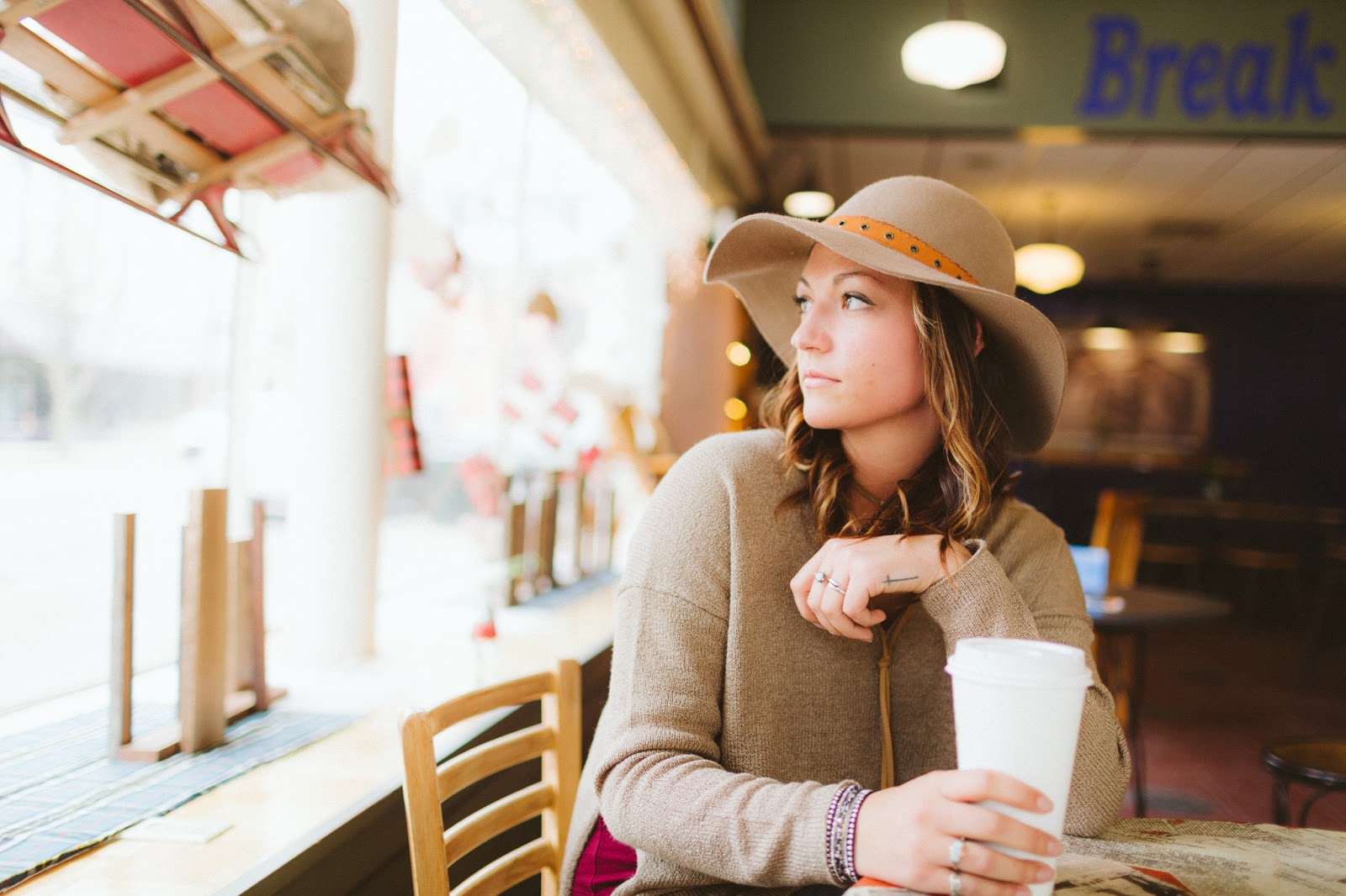 Downtown Wabash, IN Coffee + Puppy Date His Photo Girl