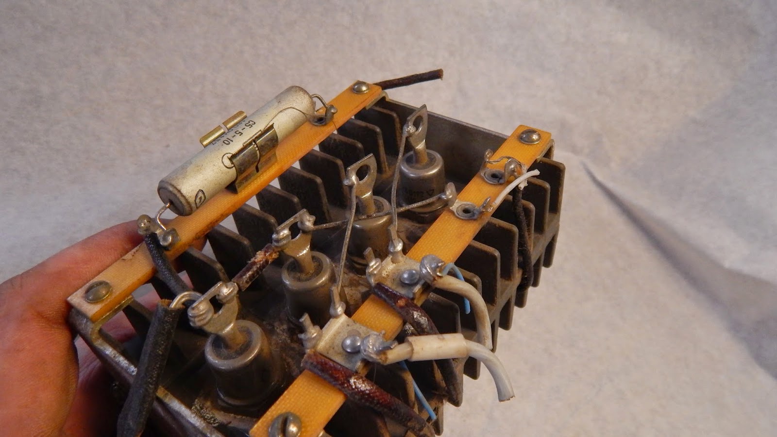 Диодный мост для трансформатора 24 вольта своими руками