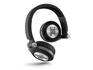 JBL E40BT Headphones - Specifications - Reviews - Comparison - Features