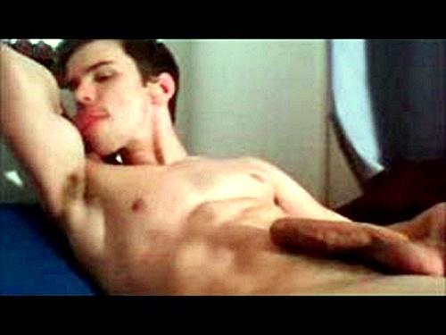 Taylor Lautner Acts Gay 99