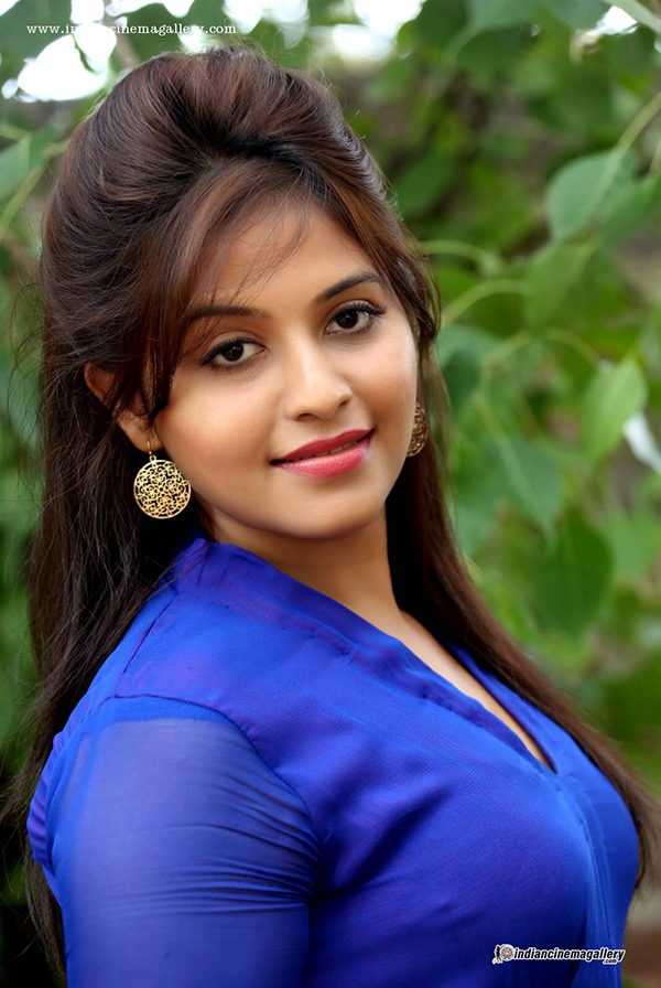 Anjali - Indian Actress Fake Nude Pics